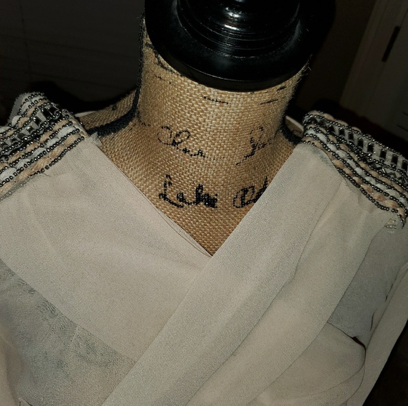 See thru Elegant Blouse - Picture 1 of 4